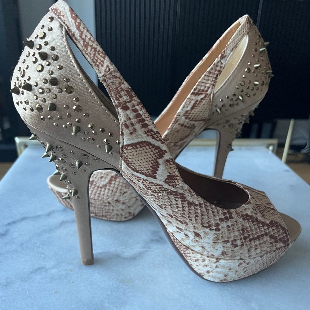 🐆 GLAM DANDY Leopard-Print Heels |  Never Worn